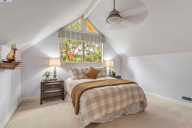 736 Tunbridge Rd, Danville CA: https://media.crmls.org/mediaz/7b18716b-e30f-4ad2-8347-ee07b818d788.jpg