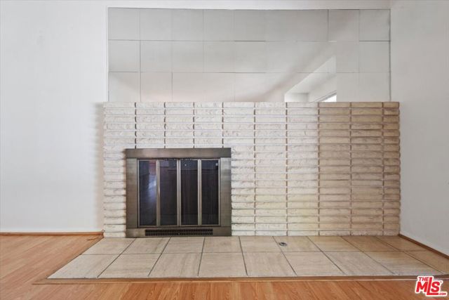 4210 Alcove Avenue, Studio City CA: https://media.crmls.org/mediaz/7b18a292-6188-4c39-b4b3-13585e773c51.jpg