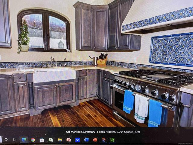 1594 Crespo, La Jolla CA: https://media.crmls.org/mediaz/7b1b810d-cbd7-45ab-8a7f-2090bba29b11.jpg