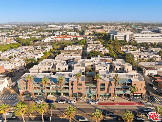 2300 Wilshire Boulevard, 217 photo 20