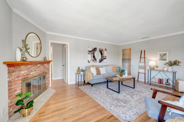 593 Live Oak Drive, El Cajon CA: https://media.crmls.org/mediaz/7b1cbd0f-9158-4f5b-bc84-9fac07a8c727.jpg