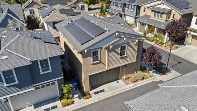 18855 Montalvo Oaks Circle, Los Gatos CA: https://media.crmls.org/mediaz/7b1dfd16-13fa-47b9-921e-b01c12693811.jpg