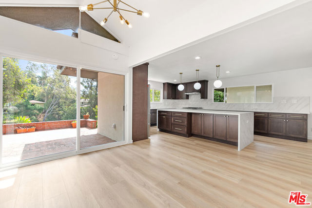 Drew Fenton | 656 N Bonhill Road Los Angeles CA | MLS: 7538623