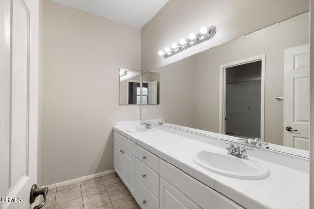 5611 Dorsey Street, Ventura CA: https://media.crmls.org/mediaz/7b1f005c-3840-4304-81ba-d979d0db9947.jpg