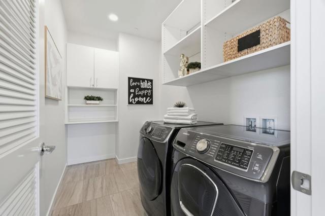 Image 24 of 32 For 1985 Mahuron