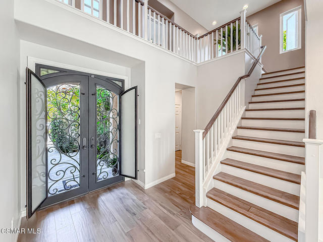 Image 7 of 67 For 388 Via Cresta