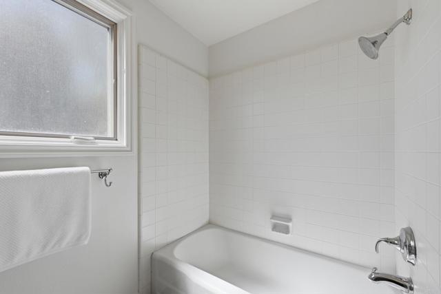 Detail Gallery Image 25 of 39 For 1754 Lorraine Pl, Escondido,  CA 92026 - 3 Beds | 2 Baths