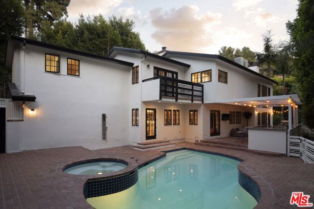 2625 Nichols Canyon Road, Los Angeles CA: https://media.crmls.org/mediaz/7b21fece-df4f-48e0-9437-519ed848a153.jpg
