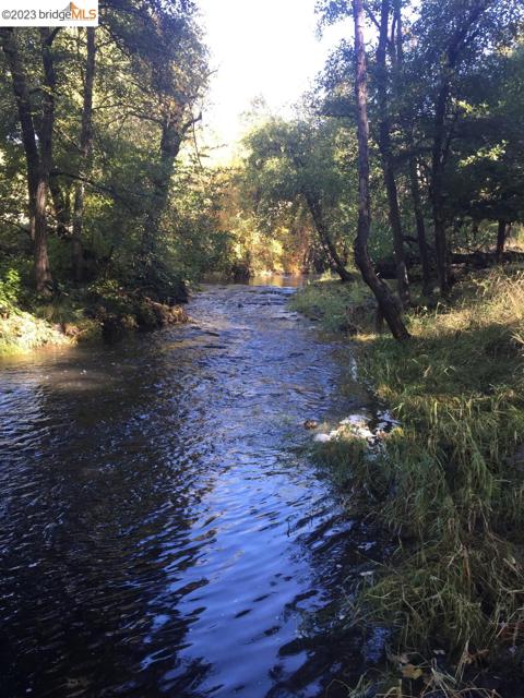 Details for 10944 Shady Brook Dr, Grass Valley, CA 95949