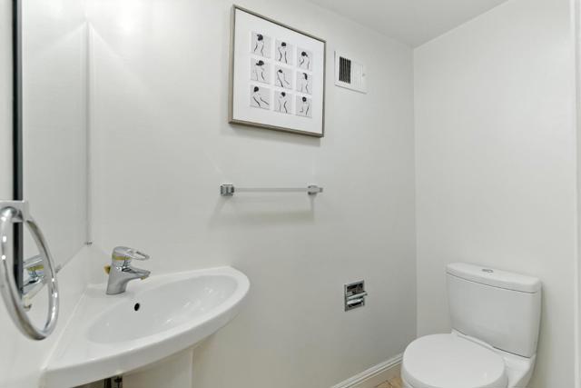 4418 Valle Vista, Pittsburg CA: https://media.crmls.org/mediaz/7b23aba5-0df1-4b71-bb36-8fb54775adcc.jpg