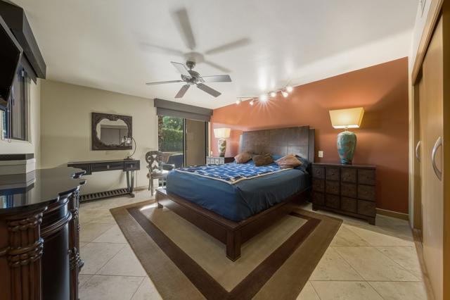 70150 Thunderbird Road, Rancho Mirage CA: https://media.crmls.org/mediaz/7b23adcf-9d0b-40e6-ad72-4e68986f9a31.jpg