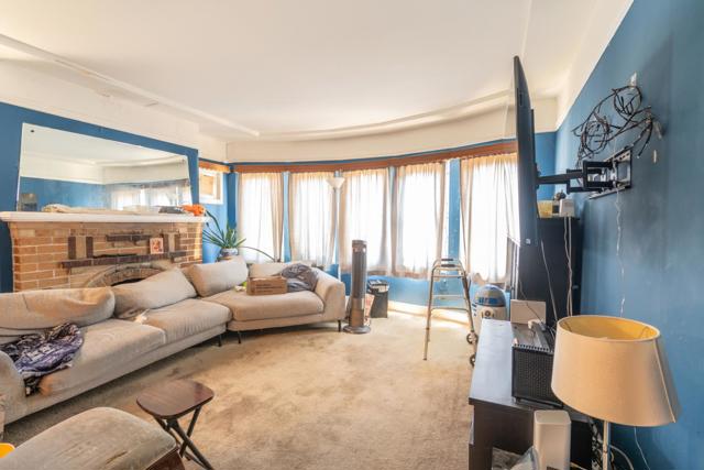 444 Ellington Avenue, San Francisco CA: https://media.crmls.org/mediaz/7b23ca5c-8891-4e98-a9c2-5cb6727549a7.jpg