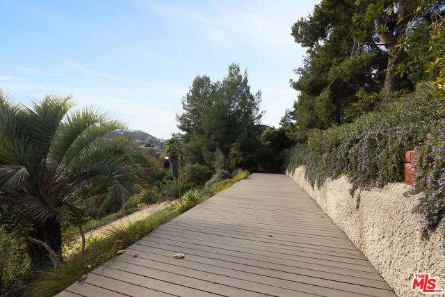 Image 47 of 57 For 2671 Astral Drive