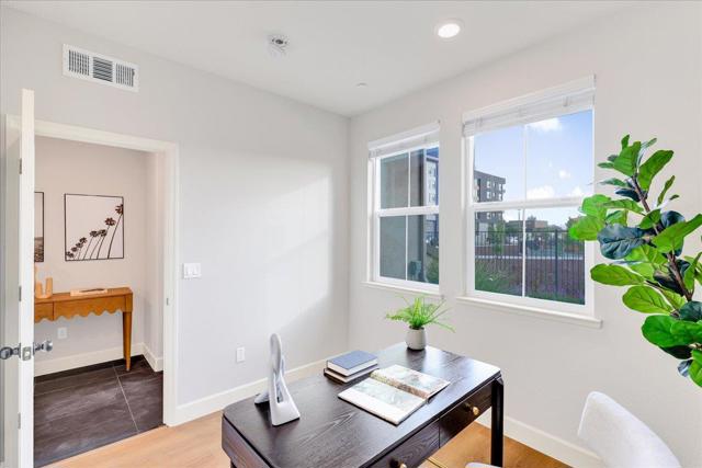 1011 Bellante Lane, San Jose CA: https://media.crmls.org/mediaz/7b263936-a91a-4184-8a19-e3b5420505b9.jpg