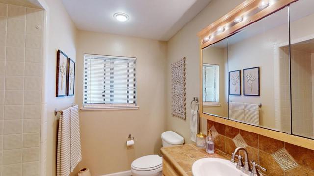 1127 Montecito Circle, Salinas CA: https://media.crmls.org/mediaz/7b26f78a-9e85-44c8-a1d0-0a431f00bbaa.jpg