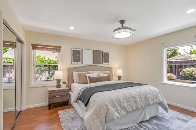 580 N Bayview Avenue, Sunnyvale CA: https://media.crmls.org/mediaz/7b279d6d-0622-439e-937d-c172fe11dcb7.jpg