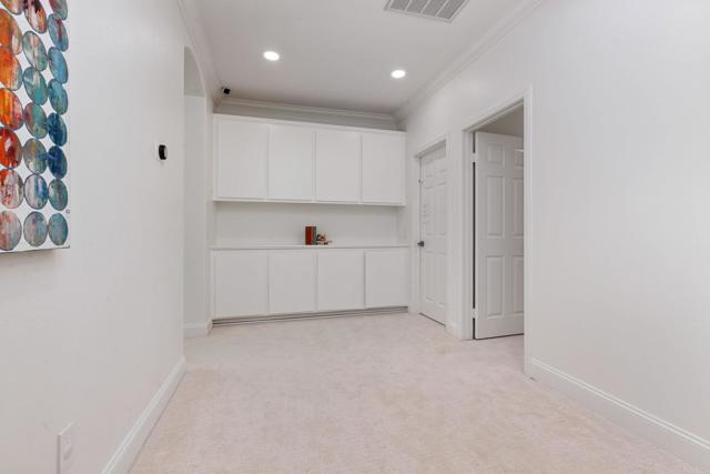 1438 Dolphin Court, San Marcos CA: https://media.crmls.org/mediaz/7b27f123-55ad-4f34-863f-8cd342aebf6a.jpg