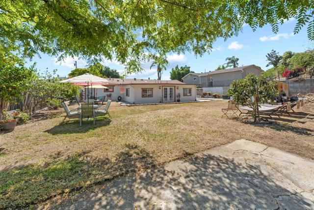 Detail Gallery Image 30 of 31 For 1534 Folkestone St, Spring Valley,  CA 91977 - 4 Beds | 2 Baths