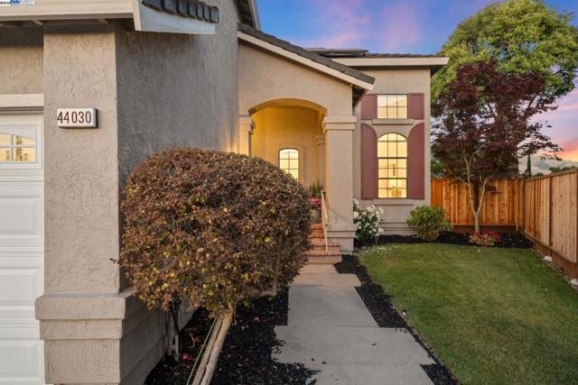 44030 Geddy Court, Fremont CA: https://media.crmls.org/mediaz/7b2884a9-aaaf-49b1-926a-5c608b309e7b.jpg