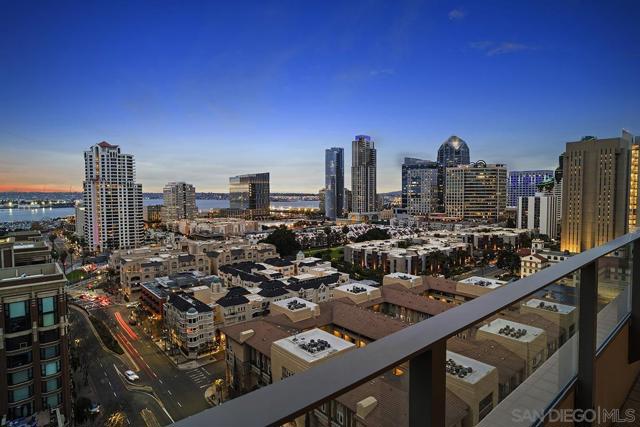 550 Front Street, San Diego, California 92101, 2 Bedrooms Bedrooms, ,2 BathroomsBathrooms,Condominium,For Sale,Front Street,250018930SD