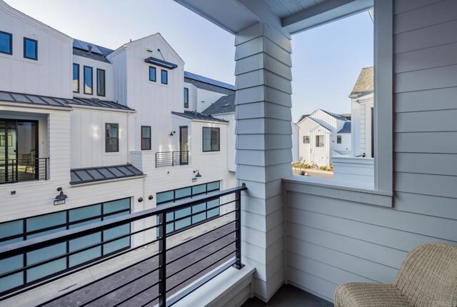 Detail Gallery Image 14 of 31 For 1403 Anacona Pl #103,  Encinitas,  CA 92024 - 2 Beds | 2/1 Baths