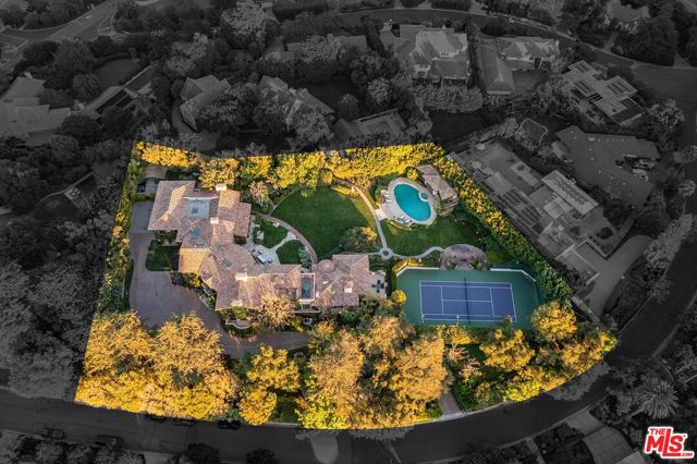 Image 36 of 49 For 1550 Amalfi Drive