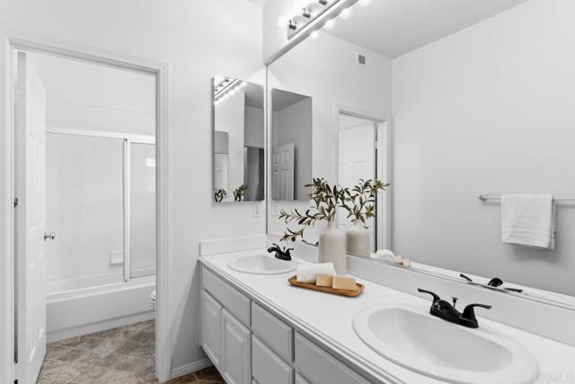 Image 26 of 40 For 7302 Golden Star Lane