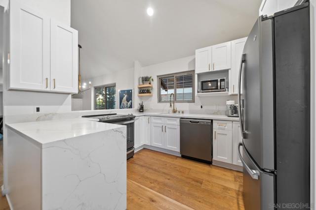 3132 31st St, San Diego CA: https://media.crmls.org/mediaz/7b29d1c4-6dfc-46ca-ad72-24381a9c387e.jpg