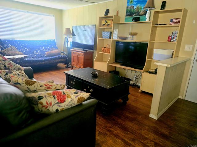 Detail Gallery Image 8 of 37 For 3909 Reche Rd #52,  Fallbrook,  CA 92028 - 2 Beds | 1/1 Baths