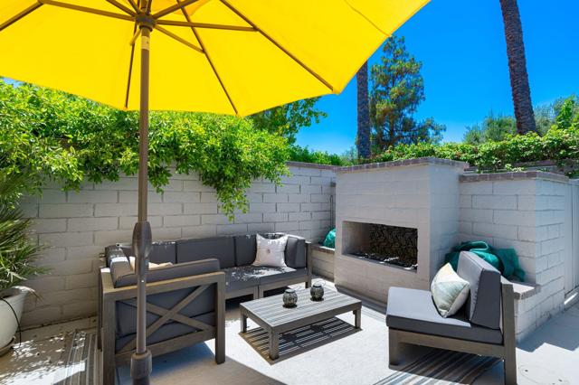 76 Princeton Drive, Rancho Mirage CA: https://media.crmls.org/mediaz/7b2a2268-a853-46f3-8a14-5f971ec54430.jpg