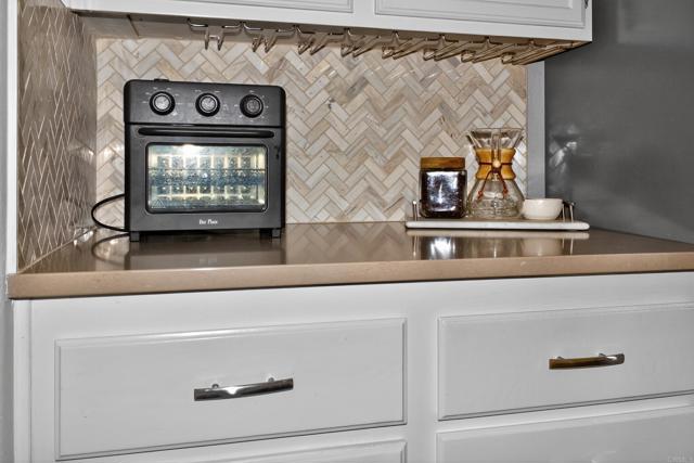 Detail Gallery Image 15 of 67 For 778 Sepia Ct, Oceanside,  CA 92057 - 4 Beds | 3 Baths