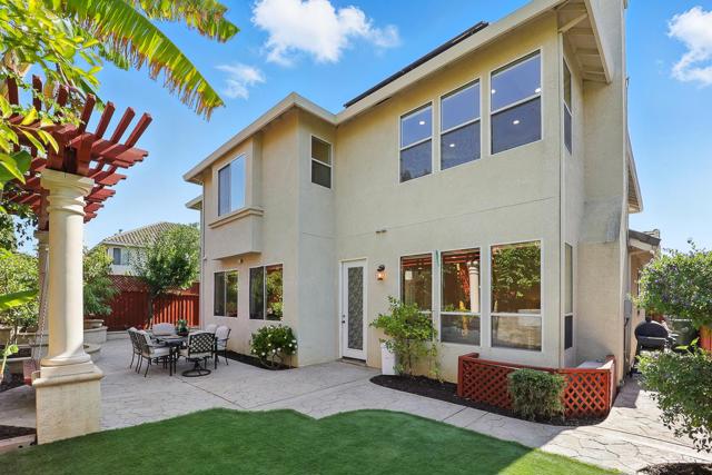 4038 Emerald Isle Lane, San Jose CA: https://media.crmls.org/mediaz/7b2d2c6e-ab15-47c2-8f6c-7f699ce27395.jpg