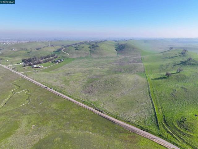 0 Briones Valley Rd, Brentwood (CC) CA: https://media.crmls.org/mediaz/7b2d60d1-3d27-4b90-b664-31fc0a4fcc48.jpg