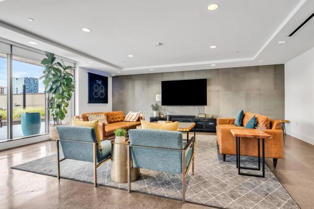 88 E San Fernando Street, San Jose CA: https://media.crmls.org/mediaz/7b2eb312-e48c-494e-a534-8c45f497ce38.jpg