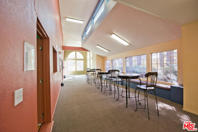5837 Oak Bend Lane, Oak Park CA: https://media.crmls.org/mediaz/7b2ed896-43cd-462f-af61-aff1da528fbd.jpg