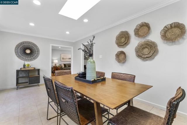 3348 Betty Ln, Lafayette CA: https://media.crmls.org/mediaz/7b301afb-7600-43b1-b1f0-1aceeade49d9.jpg