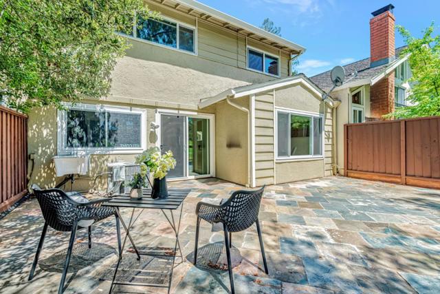 347 Kinross Drive, Walnut Creek CA: https://media.crmls.org/mediaz/7b301cb9-9e00-4804-94c6-c51b656d088b.jpg
