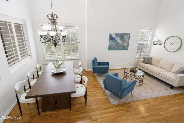 657 Via Vista Vista, Newbury Park CA: https://media.crmls.org/mediaz/7b3086ba-977a-46f0-9b7f-36af3df435b5.jpg