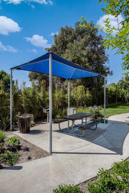 8383 Yellowstone St, Lemon Grove CA: https://media.crmls.org/mediaz/7b31d362-2ab4-4f4f-b35d-b0be9e66a2bd.jpg