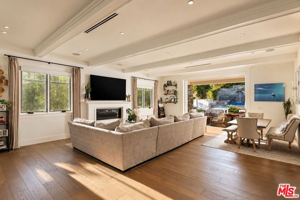 MLS #26986657 image #9
