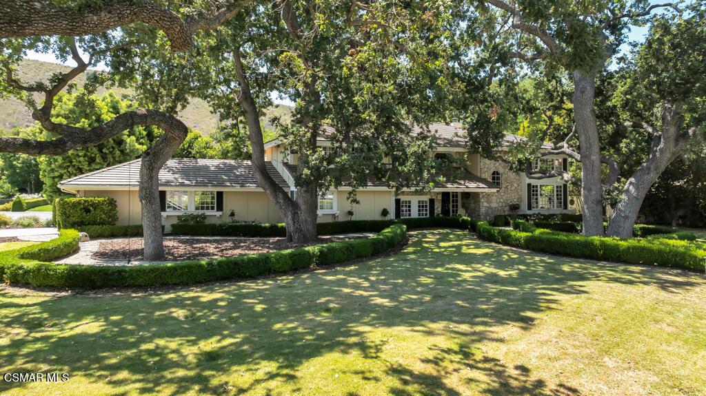 4043 Cresthaven Drive