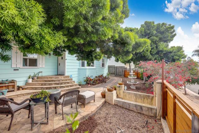 4375 77 Arizona St, San Diego CA: https://media.crmls.org/mediaz/7b33e7ec-b55a-4aa6-aec3-d2ea6b2b06df.jpg