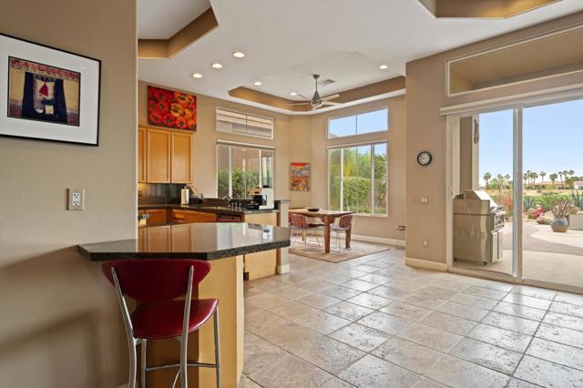 81650 Tiburon Drive, La Quinta CA: https://media.crmls.org/mediaz/7b3467d2-c973-4b62-857e-30458b7401ab.jpg