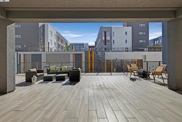45158 Tom Blalock St, Fremont CA: https://media.crmls.org/mediaz/7b36ae57-6ac1-4414-81ed-1b81c566b7b8.jpg