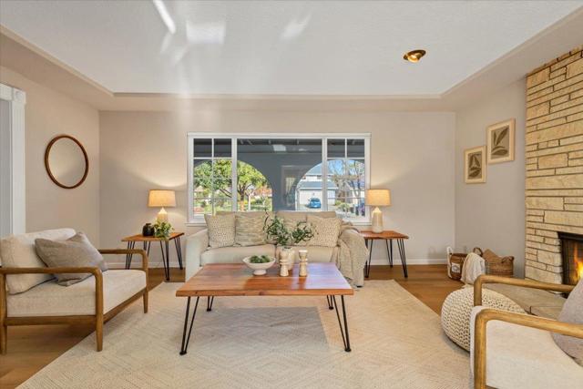 Image 3 of 32 For 1022 Burlwood Drive