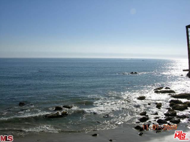 Drew Fenton | 25648 Timpangos Drive Calabasas CA | MLS: 7491855