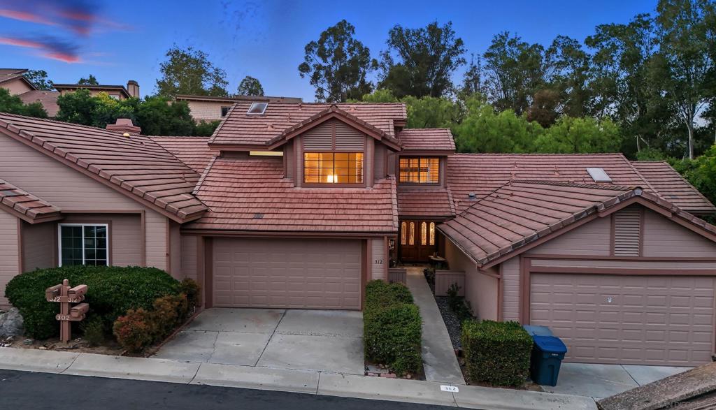 312 Mahogany Glen