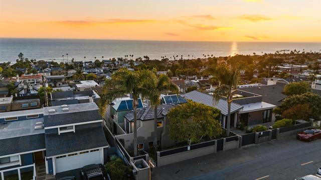 Image 59 of 60 For 2372 Oxford Ave