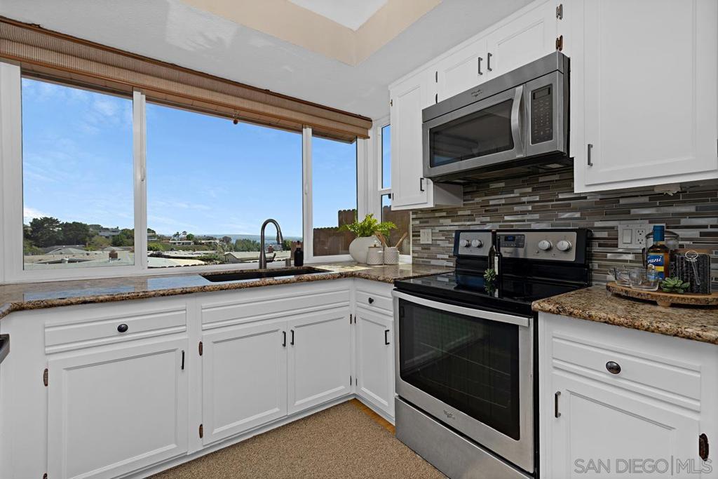 3197 Wayne Ln - photo 11