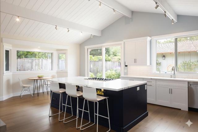 8044 Poplar Lane, Carmel CA: https://media.crmls.org/mediaz/7b38c442-853d-4c45-91f3-2ba14e1d2385.jpg